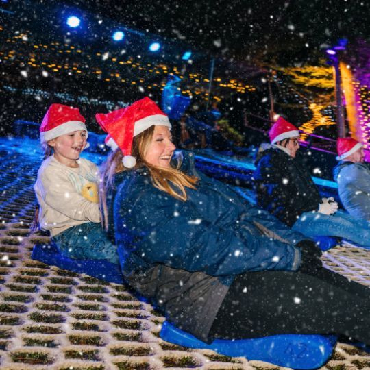 Book Twilight Tobogganing